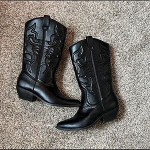 Black Cowboy Boots